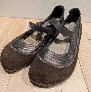 Naot Brown Mary Jane Flats Size 7.5